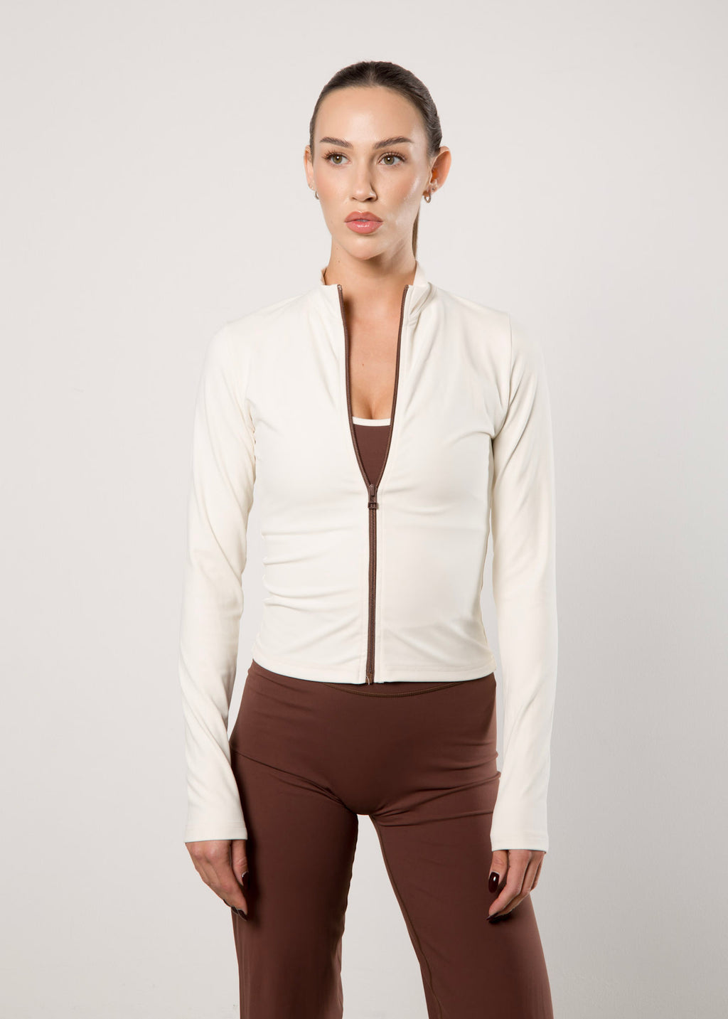 SPORTA JAKA KRĒMKRĀSA/ŠOKOLĀDES BRŪNA